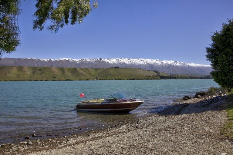 Photo of property in 485 Tarras-cromwell Road, Northburn, Cromwell, 9383