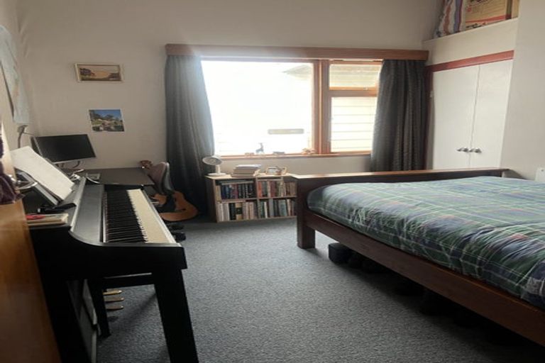 Photo of property in 59 Pirie Street, Mount Victoria, Wellington, 6011