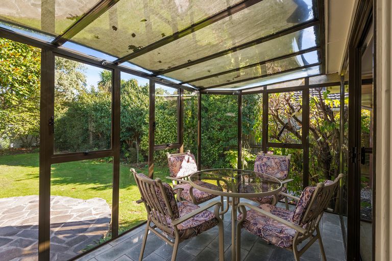 Photo of property in 50 Fendalton Road, Fendalton, Christchurch, 8014