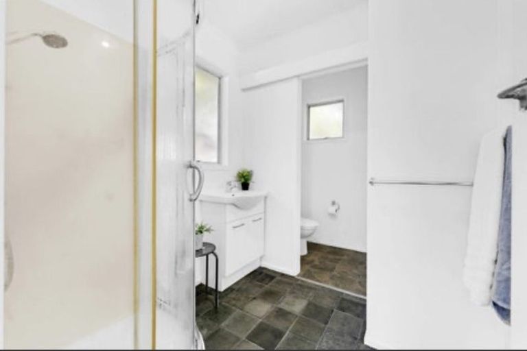 Photo of property in 38 Espalier Drive, Henderson, Auckland, 0612