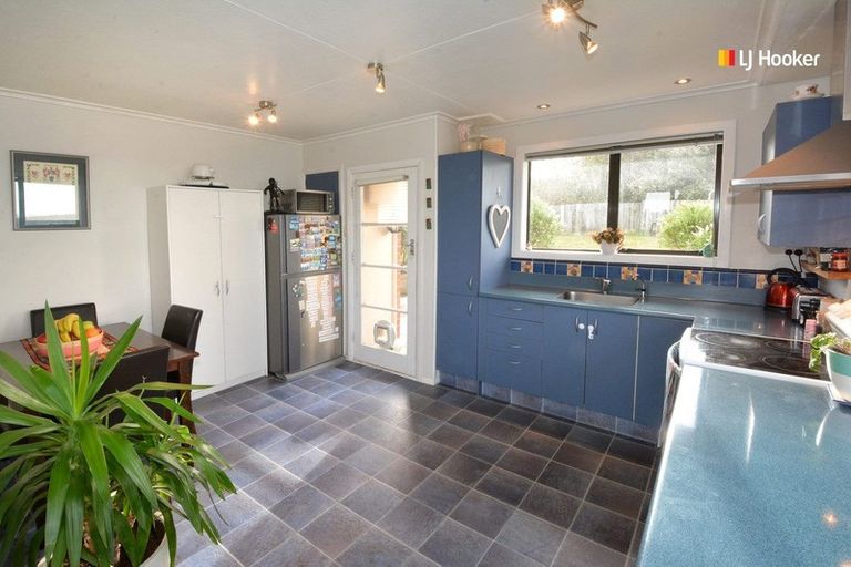 Photo of property in 56 Stephen Street, Halfway Bush, Dunedin, 9010