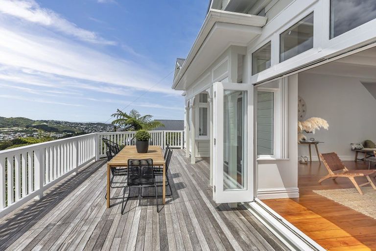 Photo of property in 5a Fortunatus Street, Brooklyn, Wellington, 6021