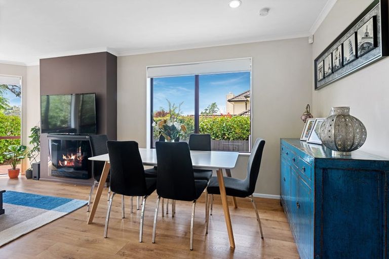 Photo of property in 101 Te Wharau Drive, Greenhithe, Auckland, 0632