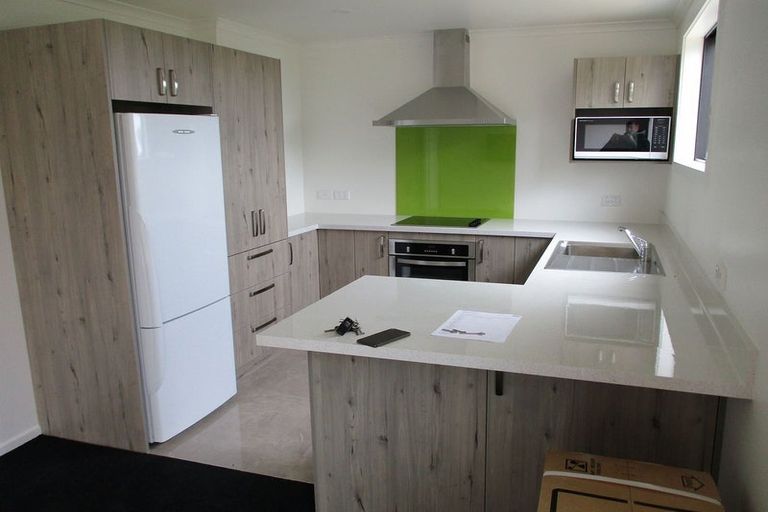 Photo of property in 1 Saint Abbs Place, North Dunedin, Dunedin, 9016