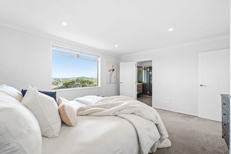 Photo of property in 114a Stanmore Bay Road, Stanmore Bay, Whangaparaoa, 0932