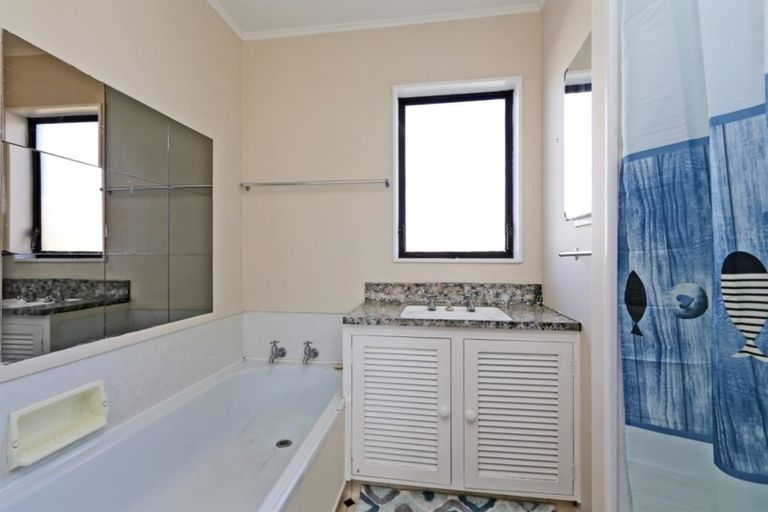 Photo of property in 25 Amundsen Avenue, Flaxmere, Hastings, 4120