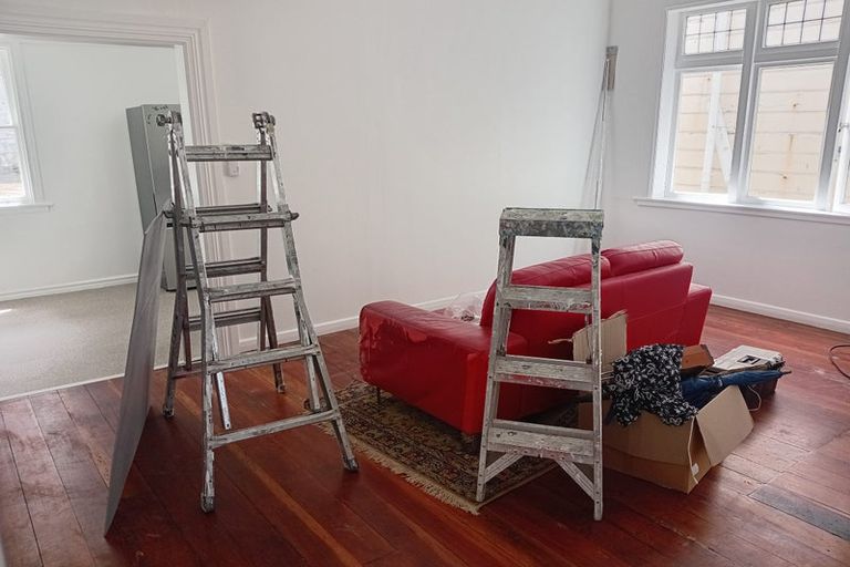 Photo of property in 15 Millward Street, Newtown, Wellington, 6021