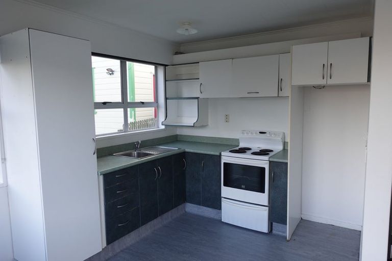 Photo of property in 27 Rhine Street, Island Bay, Wellington, 6023