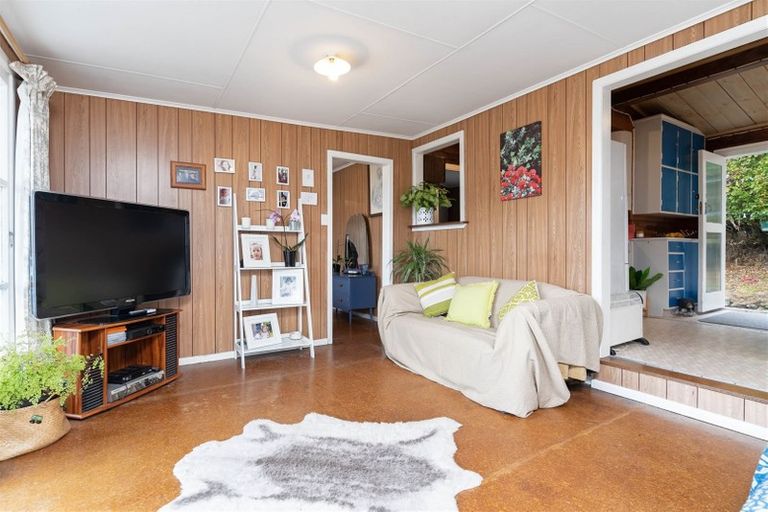 Photo of property in 22 Blue Pacific Parade, Riversdale Beach, Masterton, 5872