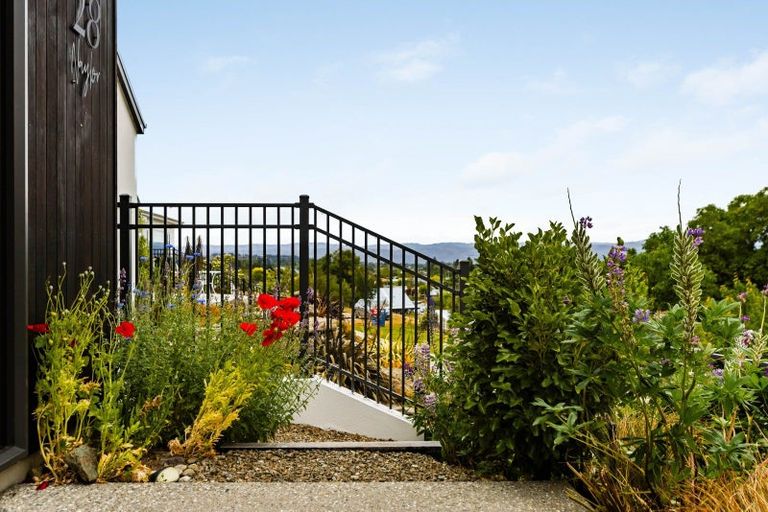 Photo of property in 28 Naylor Street, Clyde, 9330