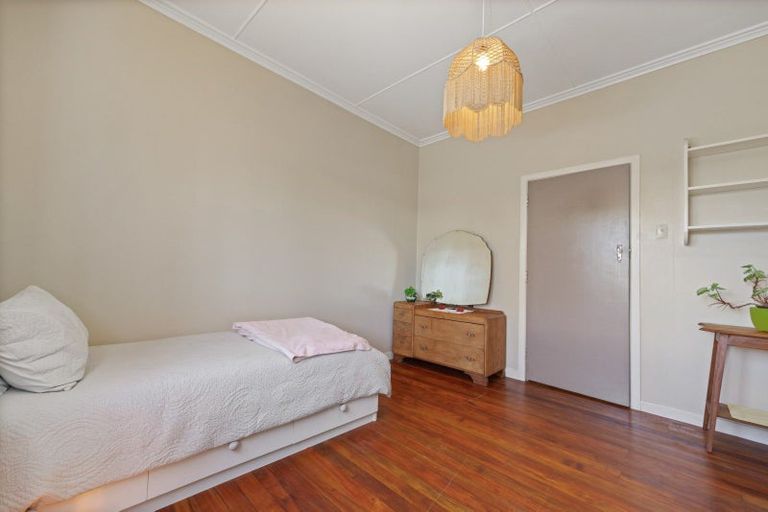 Photo of property in 11 Normanby Street, Fitzroy, New Plymouth, 4312