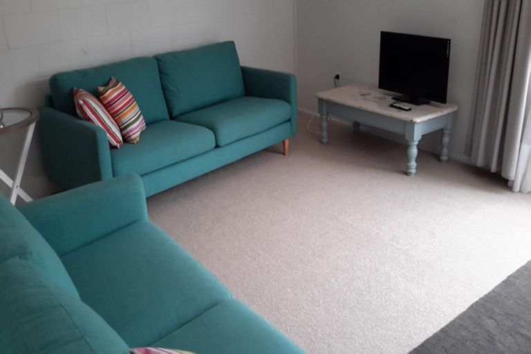 Photo of property in 67 Nortons Road, Avonhead, Christchurch, 8042