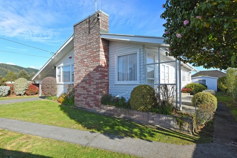 Photo of property in 10 Fortune Lane, Trentham, Upper Hutt, 5018