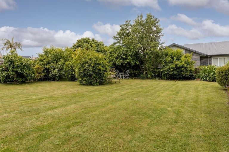 Photo of property in 5 Links View Drive, Omokoroa, 3114