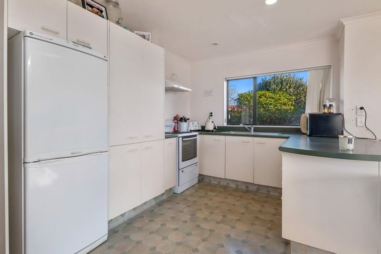 Photo of property in 6b Hoyte Place, Pukehangi, Rotorua, 3015