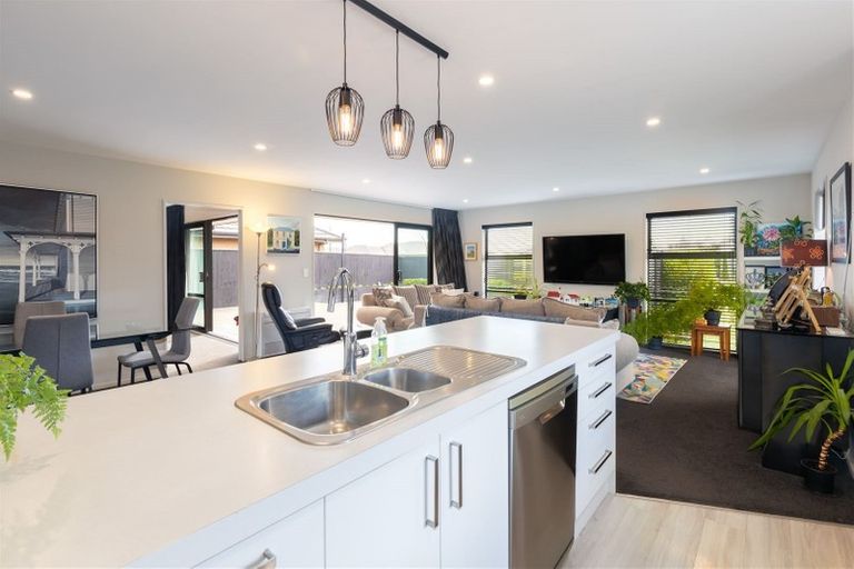 Photo of property in 27 Blue Jean Avenue, Rolleston, 7614