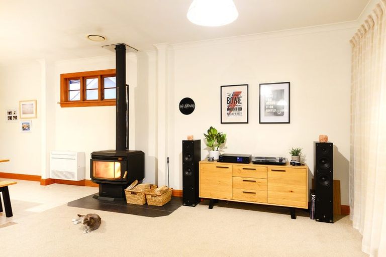 Photo of property in 17 Thackeray Street, Saint Andrews, 7988