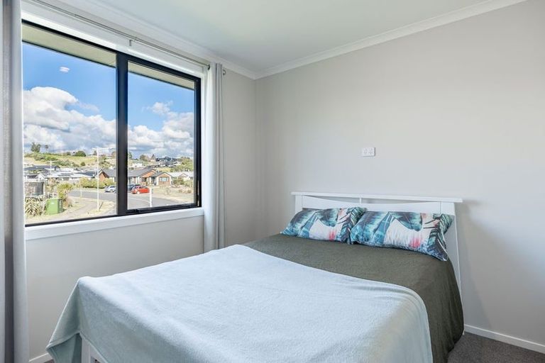 Photo of property in 4 Hauruia Way, Pyes Pa, Tauranga, 3112
