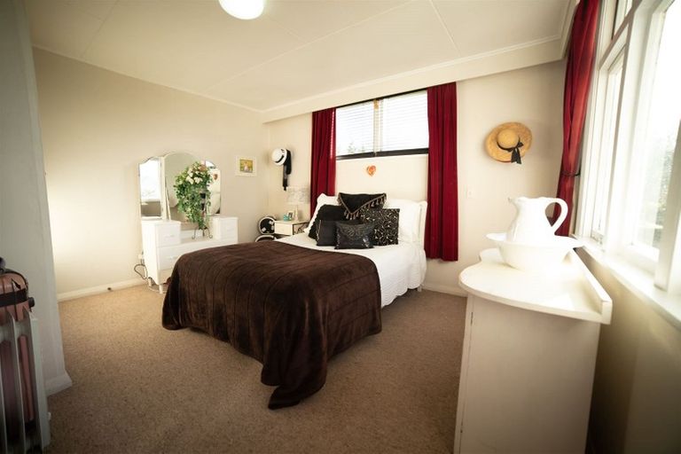 Photo of property in 1 Swan Street, Taihape, 4720