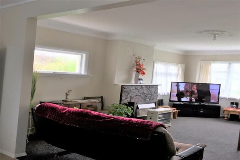 Photo of property in 38 Wilton Street, Levin, 5510