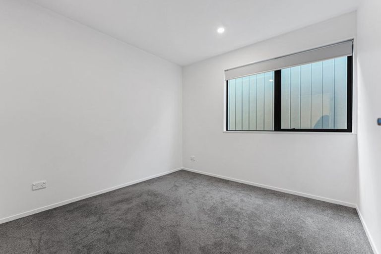 Photo of property in 38 Corporal Street, Papakura, 2110