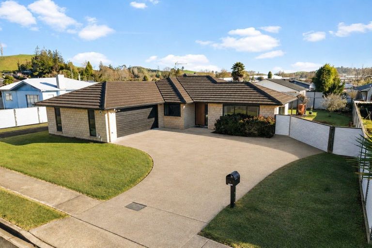 Photo of property in 19 Okoroire Street, Tirau, 3410
