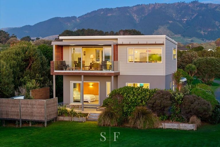 Photo of property in 114 Paetawa Road, Peka Peka, Waikanae, 5391