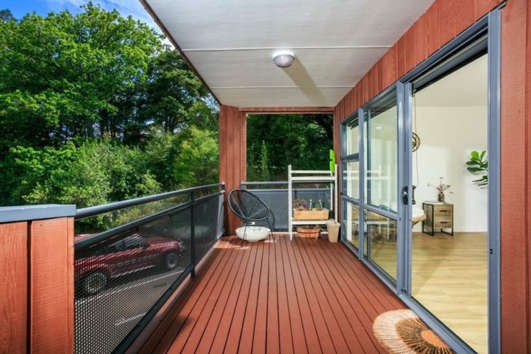 Photo of property in 19/3 The Avenue, Albany, Auckland, 0632