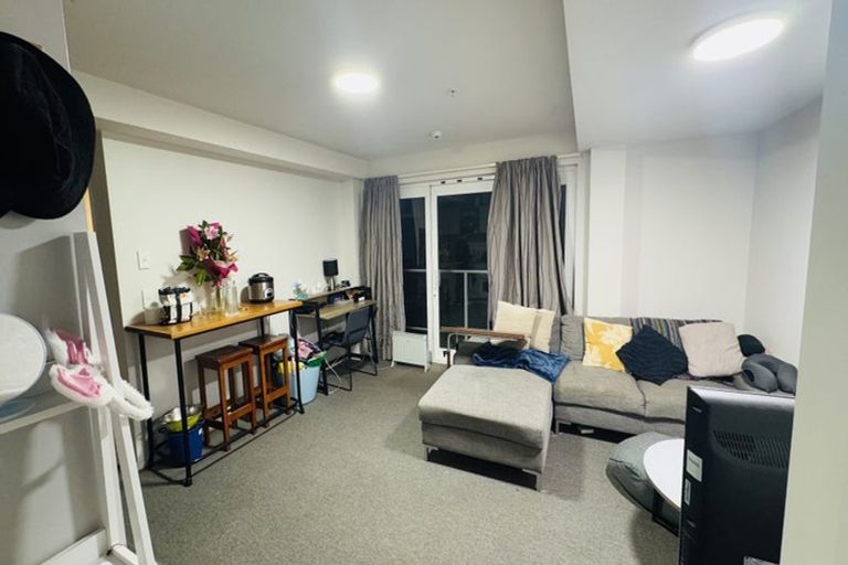Photo of property in The Peak Apartments, 503/170 Taranaki Street, Te Aro, Wellington, 6011