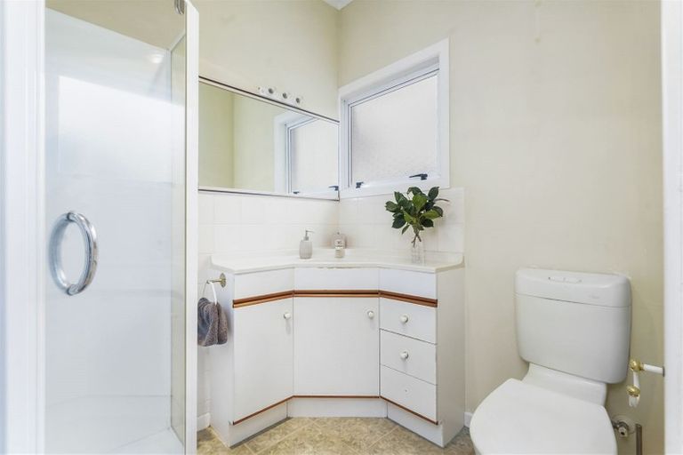 Photo of property in 15 Saint Andrews Terrace, St Andrews, Hamilton, 3200