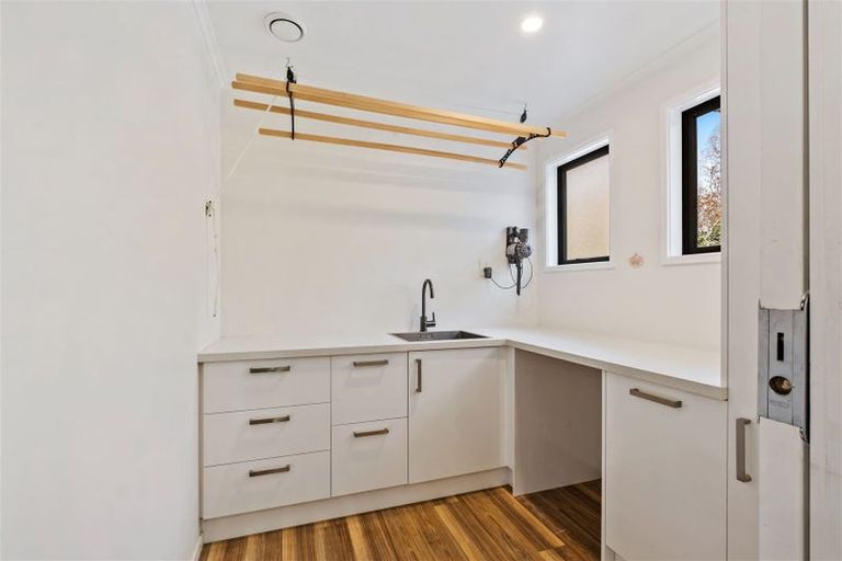 Photo of property in 12 Achray Street, Waiau, 7332