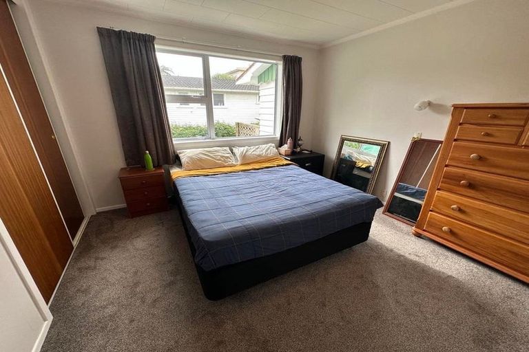 Photo of property in 65a Alexander Road, Raumati Beach, Paraparaumu, 5032