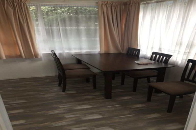 Photo of property in 38 Dickson Crescent, Hornby, Christchurch, 8042