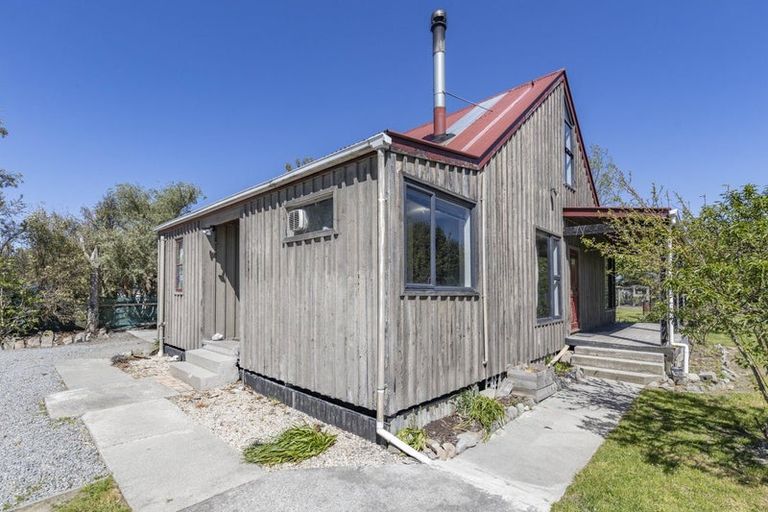 Photo of property in 53 Burnett Street, Oxford, 7430