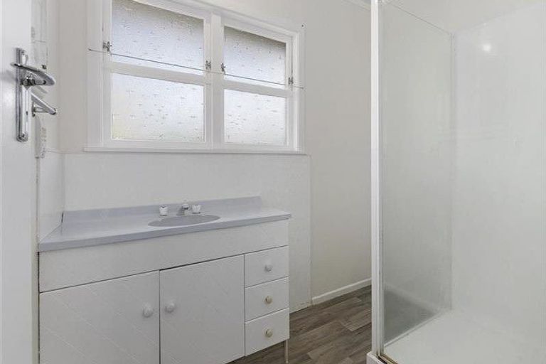 Photo of property in 19 Springfield Crescent, Enderley, Hamilton, 3214