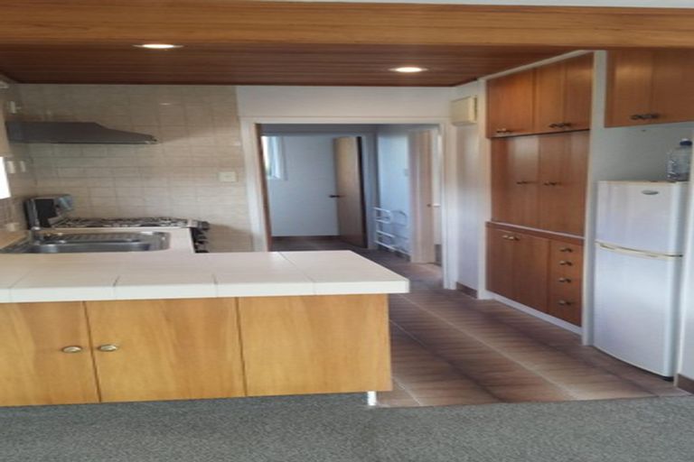 Photo of property in 32 Grants Road, Papanui, Christchurch, 8053