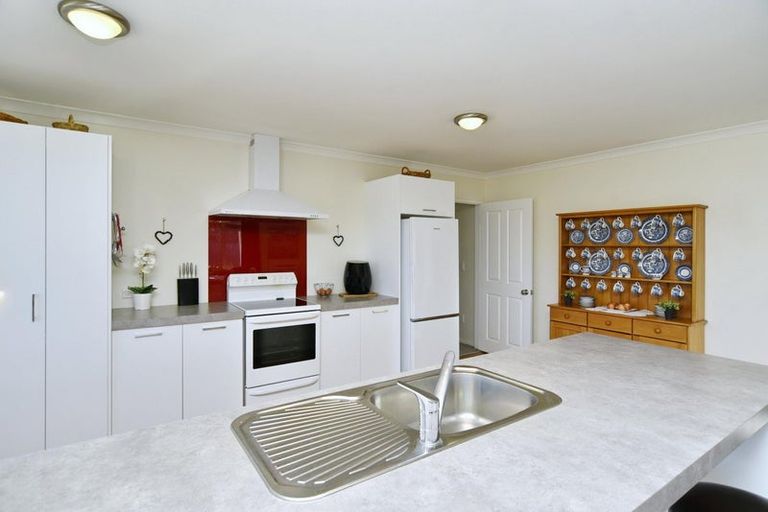 Photo of property in 53 Kotare Avenue, Rangiora, 7400