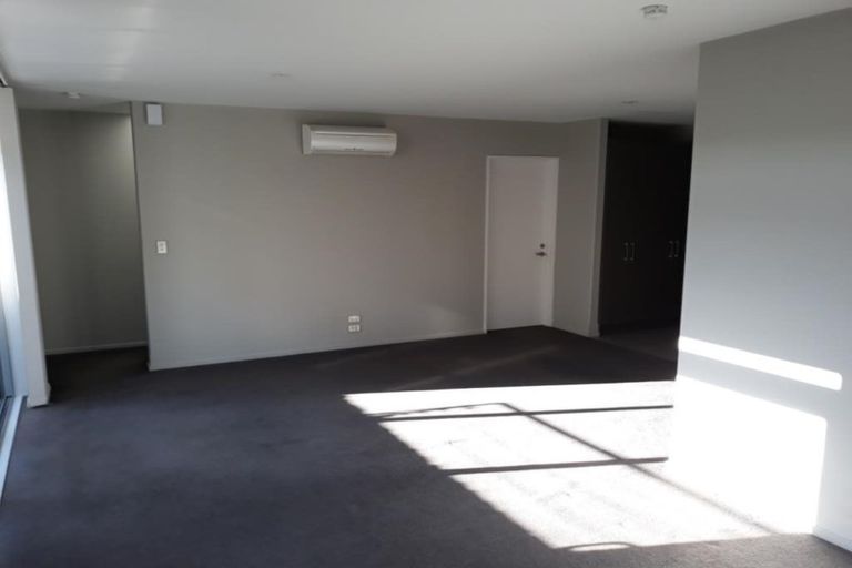 Photo of property in 60 Brockworth Place, Riccarton, Christchurch, 8011