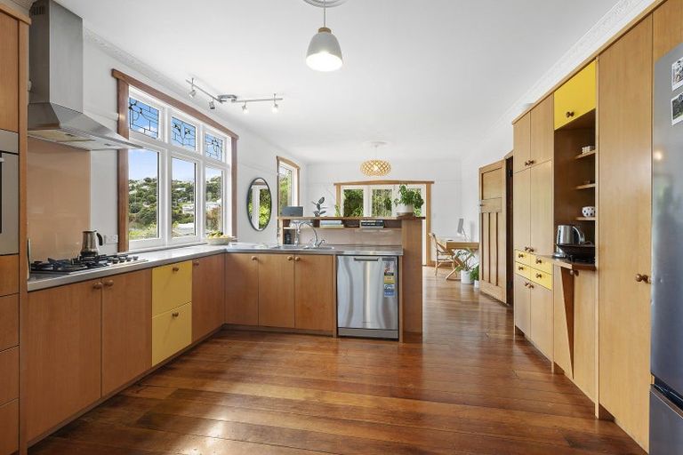 Photo of property in 9 Finnimore Terrace, Vogeltown, Wellington, 6021