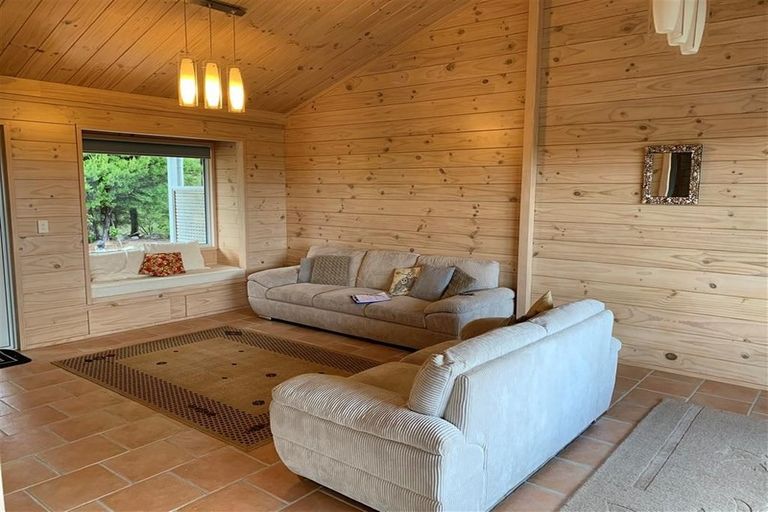 Photo of property in 19 Lichen Grove, Russell, 0272