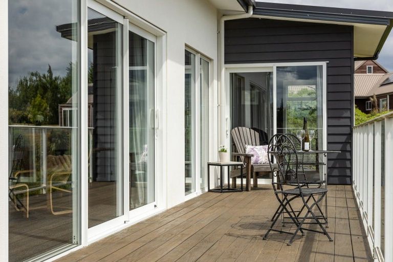 Photo of property in 5 Ridgetop Rise, Fairhall, Blenheim, 7272