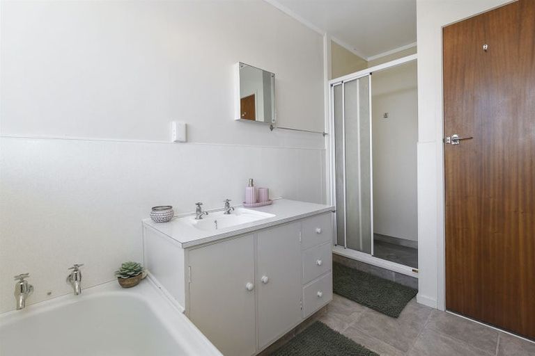 Photo of property in 16c Burrows Street, Tauranga South, Tauranga, 3112