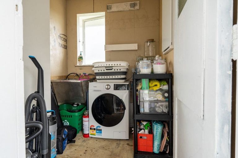 Photo of property in 8 Smeath Road, Kawakawa, 0210