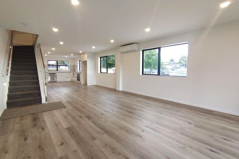 Photo of property in 24 Cosy Place, Howick, Auckland, 2014