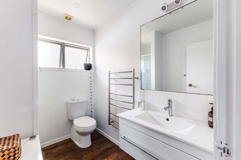 Photo of property in 335a Pohutukawa Avenue, Ohope, 3121