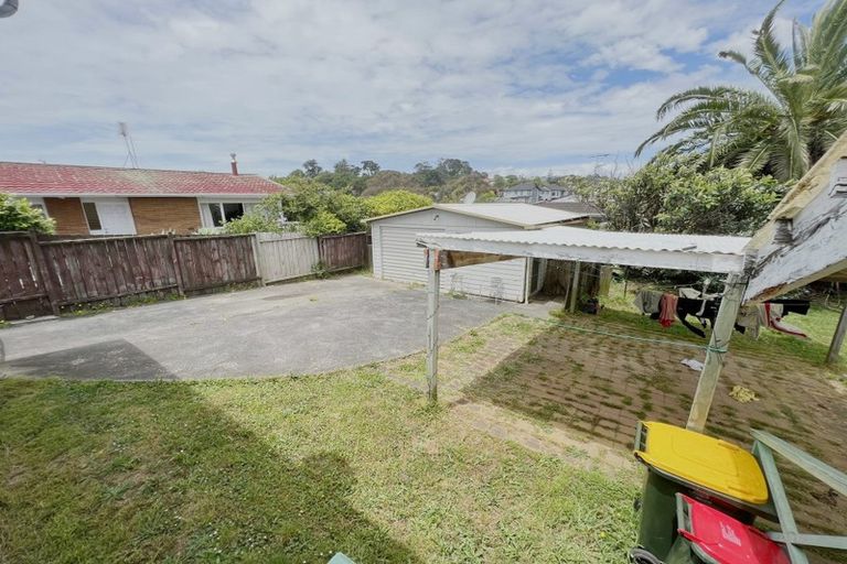 Photo of property in 28 Maugham Drive, Bucklands Beach, Auckland, 2014