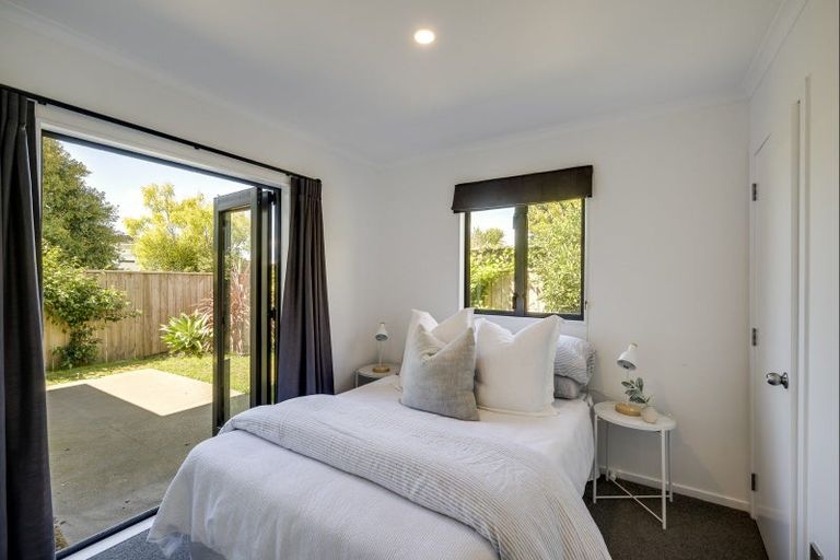 Photo of property in 23a Avondale Road, Taradale, Napier, 4112