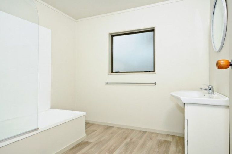 Photo of property in 24a Walsh Street, Forest Lake, Hamilton, 3200