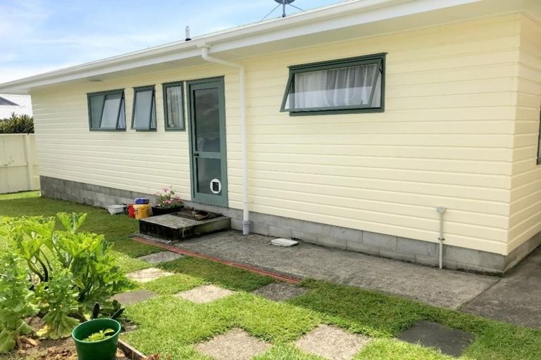 Photo of property in 385b Ngatai Road, Bellevue, Tauranga, 3110