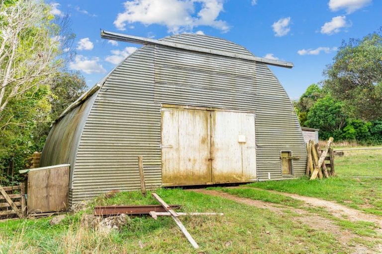 Photo of property in 174 Whatitiri Road, Maungatapere, Whangarei, 0179